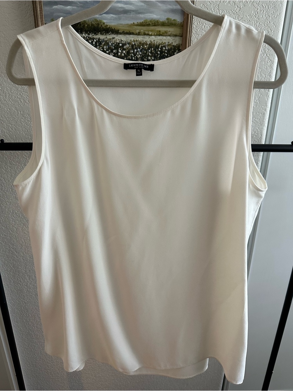 Lafayette 148 New York Sleeveless Top 100% Silk